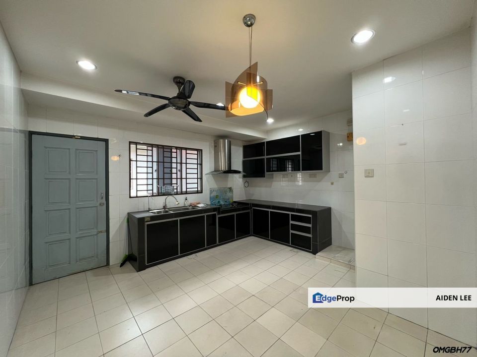 Bandar Bukit Raja Klang Single Storey Endlot House For Sale, Selangor, Klang