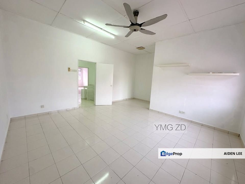 Bandar Bukit Tinggi 2 Vanessa Home 2 Storey House For Sale, Selangor, Klang