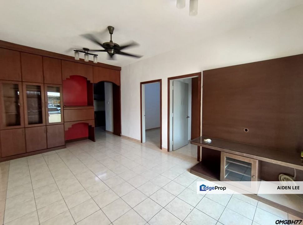 Bayu Perdana Klang Bayu Villa Apartment Ground Floor For Sale, Selangor, Klang