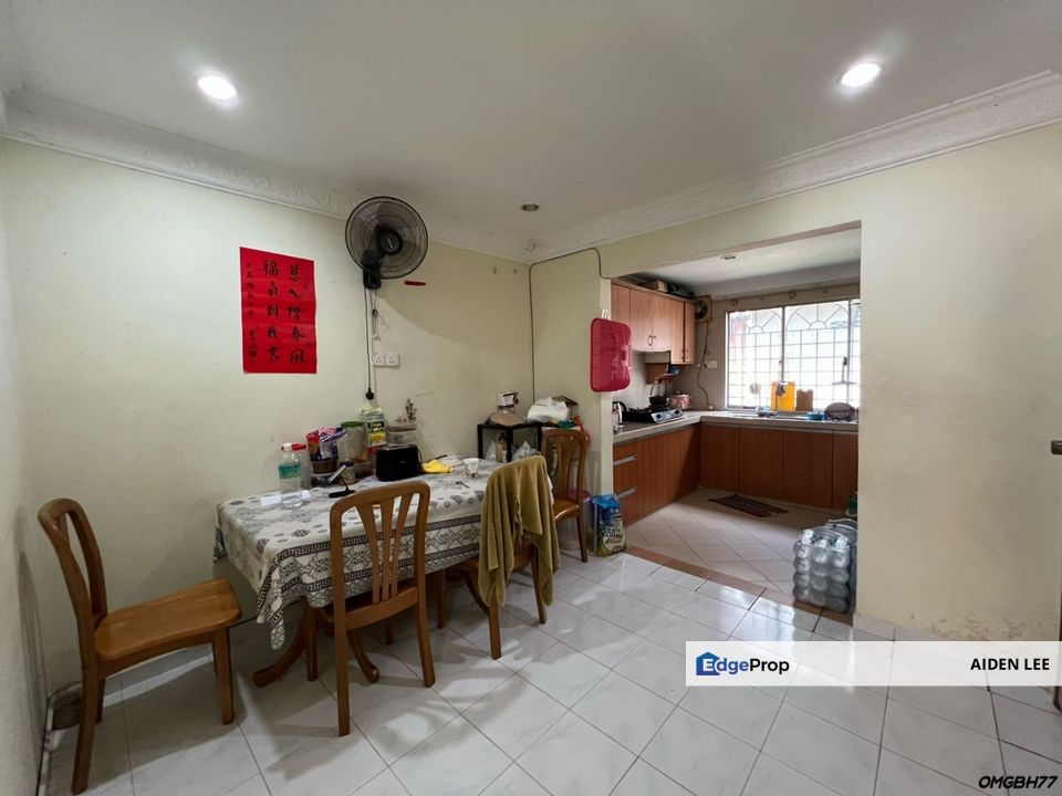 Puchong Jalan Dahlia Double Storey House For Sale, Selangor, Puchong