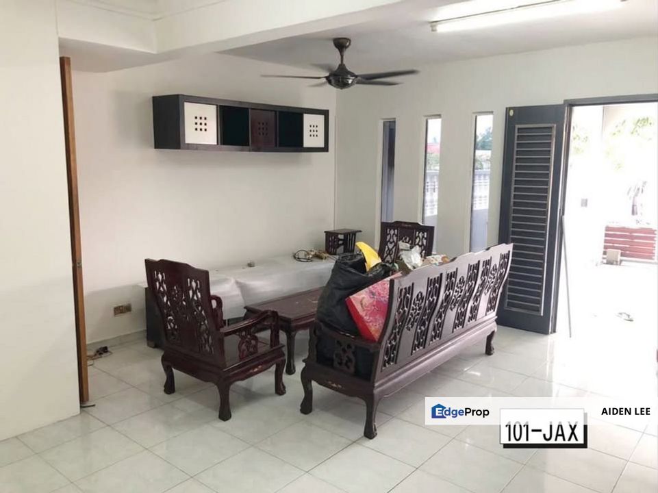 Batu Belah Klang Double Storey House For Sale, Selangor, Klang
