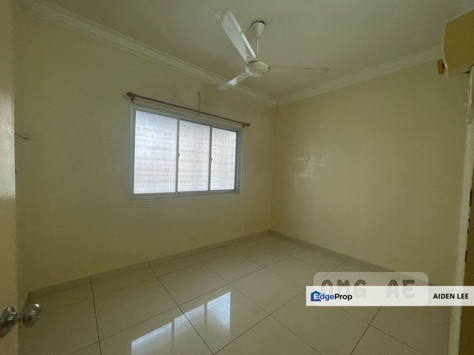 Bandar Bukit Tinggi 2 Flat 650Sqft Ground Floor For Sale, Selangor, Klang