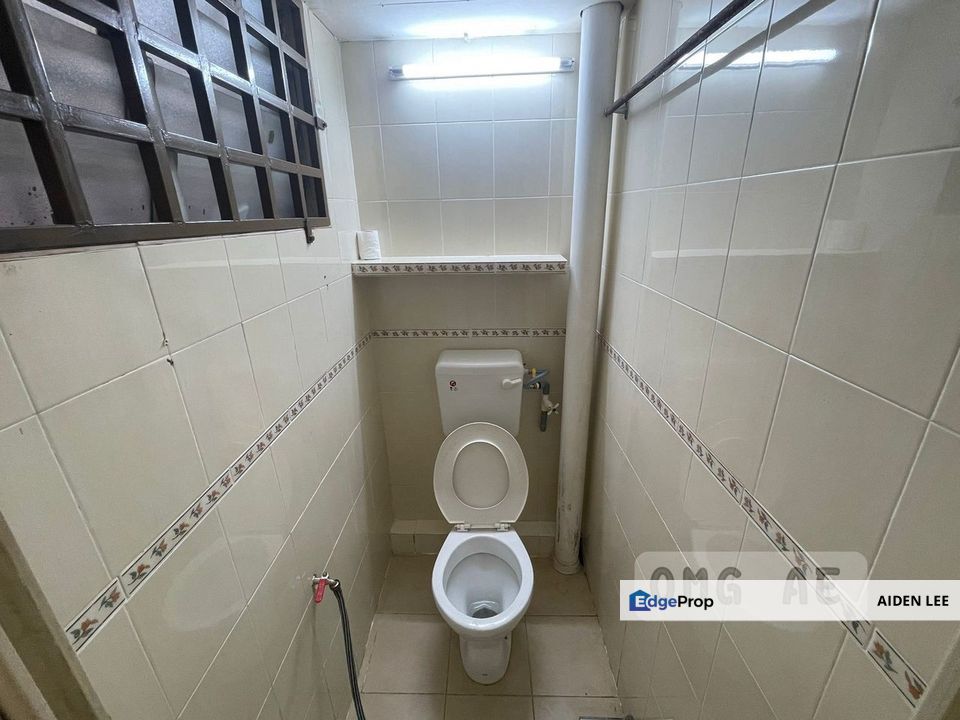 Bandar Bukit Tinggi 2 Flat 650Sqft Ground Floor For Sale, Selangor, Klang