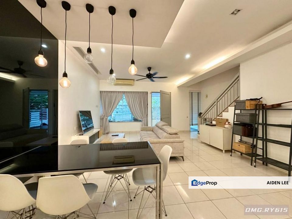 Bandar Bukit Raja Sumazau Double Storey House For Sale, Selangor, Klang