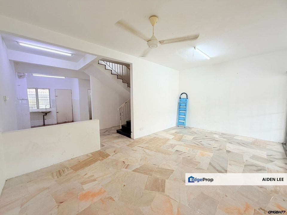 Kapar Batu 10 Pekan Kapar Double Storey House For Rent, Selangor, Kapar 