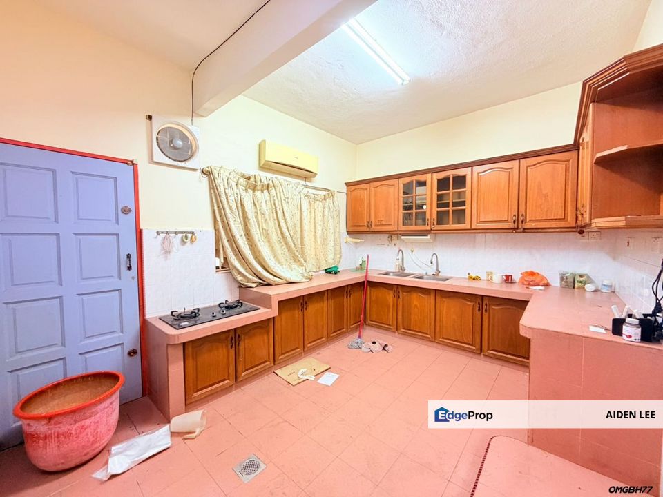 Kapar Batu 10 Pekan Kapar Klang 2 Storey House For Rent, Selangor, Kapar 