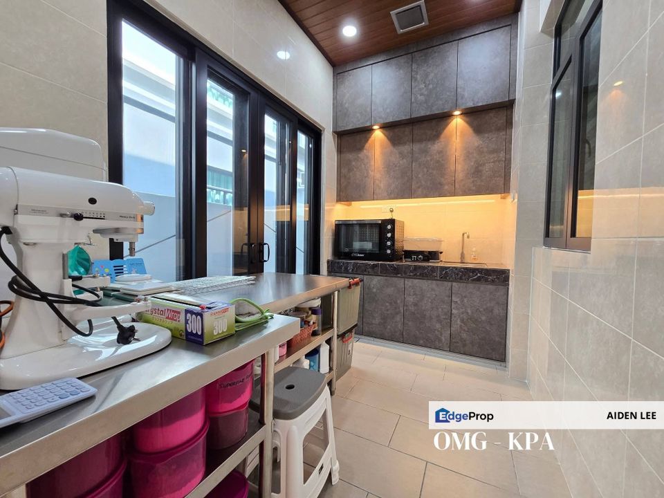 Bandar Bestari Canary Garden 2 Storey Semi-D Fully Renovated For Sale, Selangor, Klang