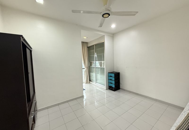 T-parkland Condo Templer Park Rawang near Selayang