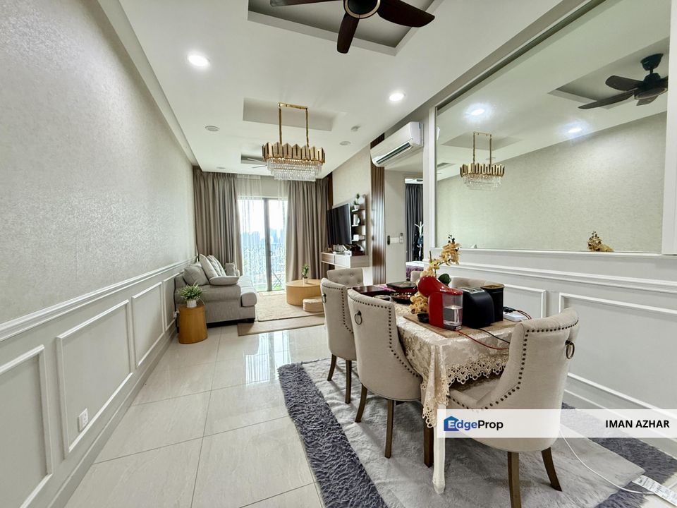 LUXURY APARTMENT WITH DIRECT ACCESS TO LRT Linq Sky Residences @ Datum Jelatek, Kuala Lumpur, Ampang