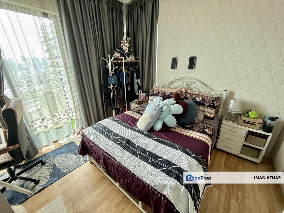 LUXURY APARTMENT WITH DIRECT ACCESS TO LRT Linq Sky Residences @ Datum Jelatek, Kuala Lumpur, Ampang