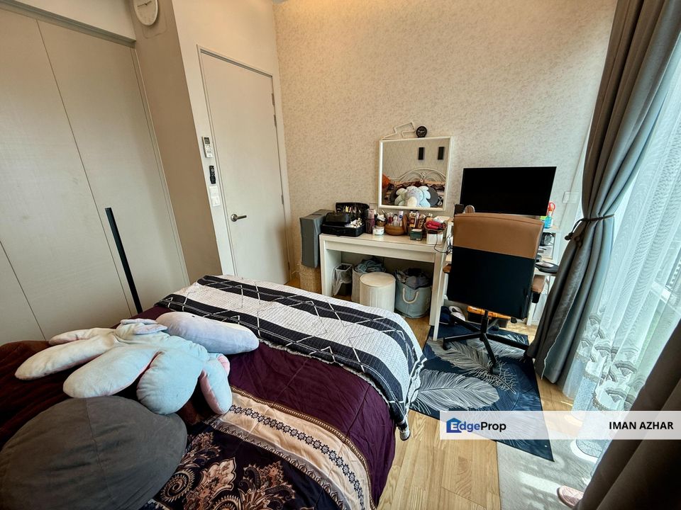 LUXURY APARTMENT WITH DIRECT ACCESS TO LRT Linq Sky Residences @ Datum Jelatek, Kuala Lumpur, Ampang