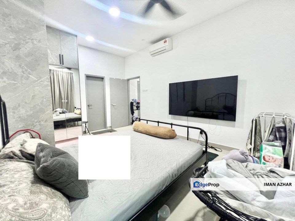 FULLY FURNISHED CORNER UNIT 99 Residence Condominium KL FOR SALE!, Kuala Lumpur, KL City