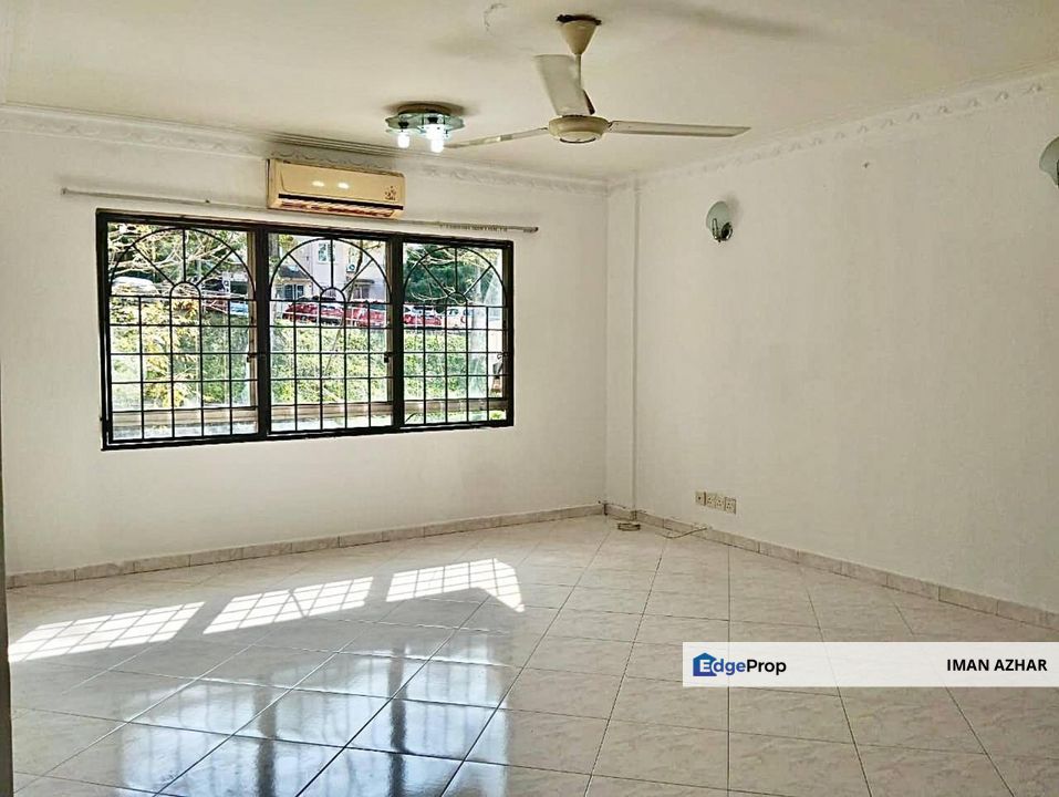 PARTLY FURNISHED Saujana Apartment, Damansara Damai Petaling Jaya, Selangor FOR RENT!, Selangor, Damansara Damai