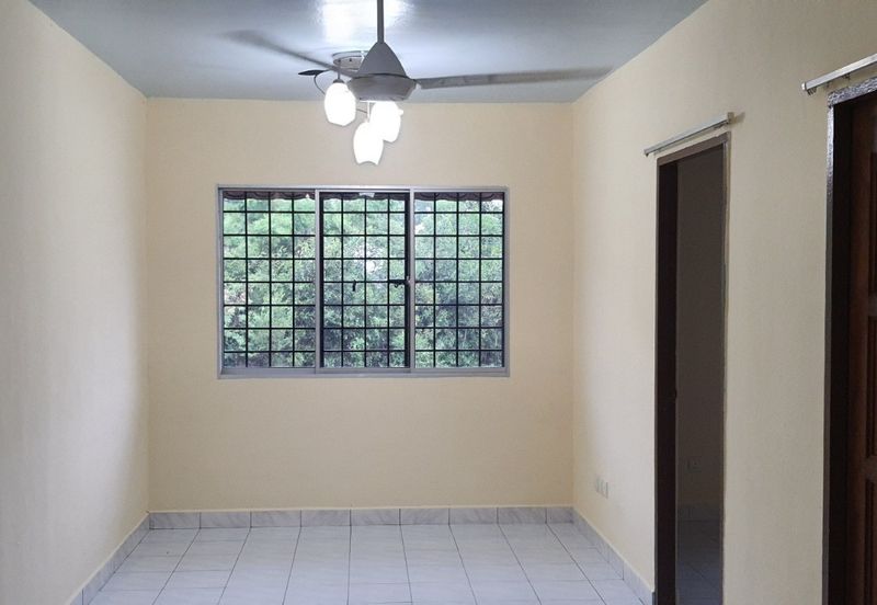 Apartment Lestari