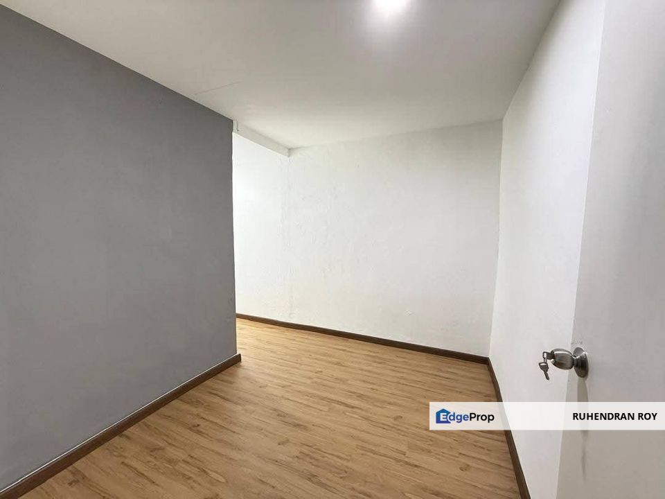 End Lot House Taman Nora, Ulu Tiram, Johor, Ulu Tiram