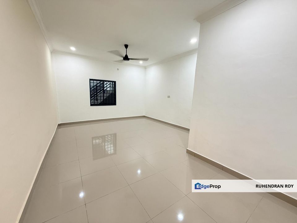 Single Storey Semi-D Taman Nesa, Skudai Fully Renovated, Johor, Skudai