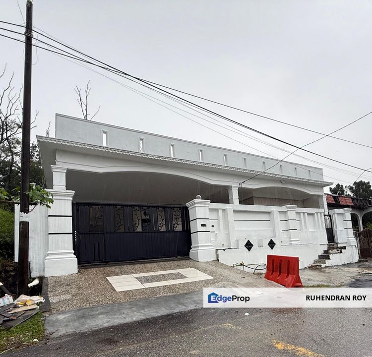 Single Storey Semi-D Taman Nesa, Skudai Fully Renovated, Johor, Skudai