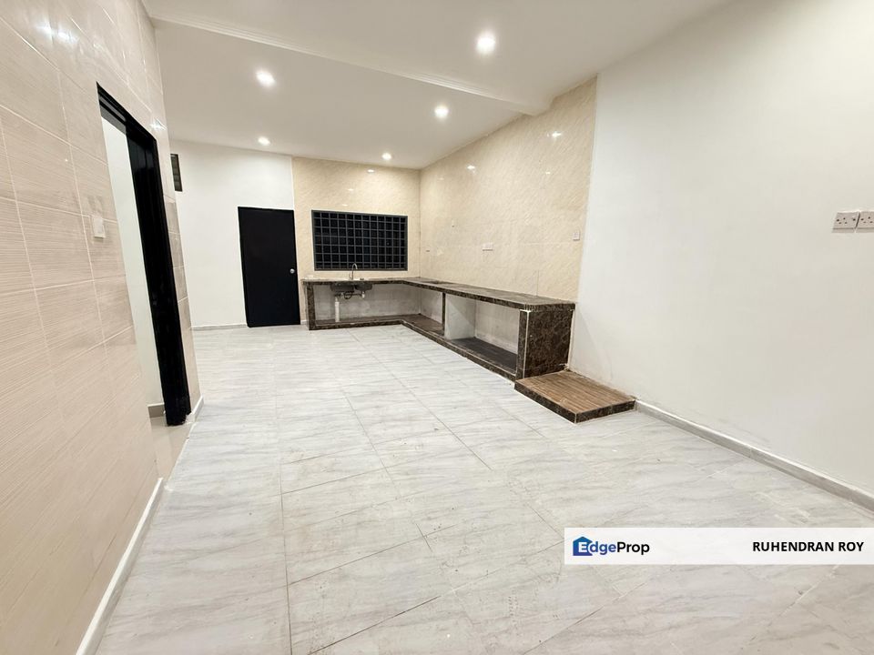 Single Storey Semi-D Taman Nesa, Skudai Fully Renovated, Johor, Skudai