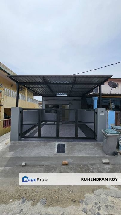 Double Storey Low Cost End Lot House Fully Renovated - Pasir Gudang, Johor, Johor, Pasir Gudang
