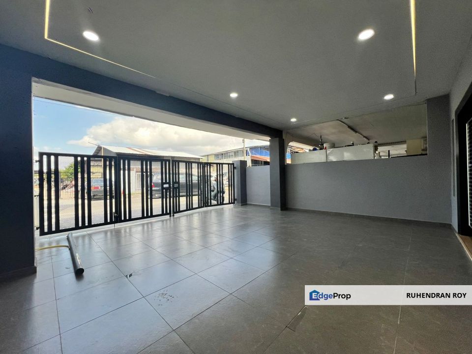 Single Storey Terrace House Fully Renovated Kulai, Johor, Kulai