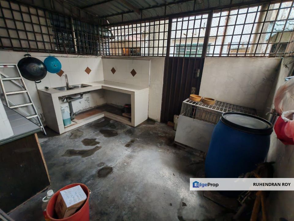 Double Storey Low Cost Renovated @ Taman Johor Jaya, Johor, Johor Bahru