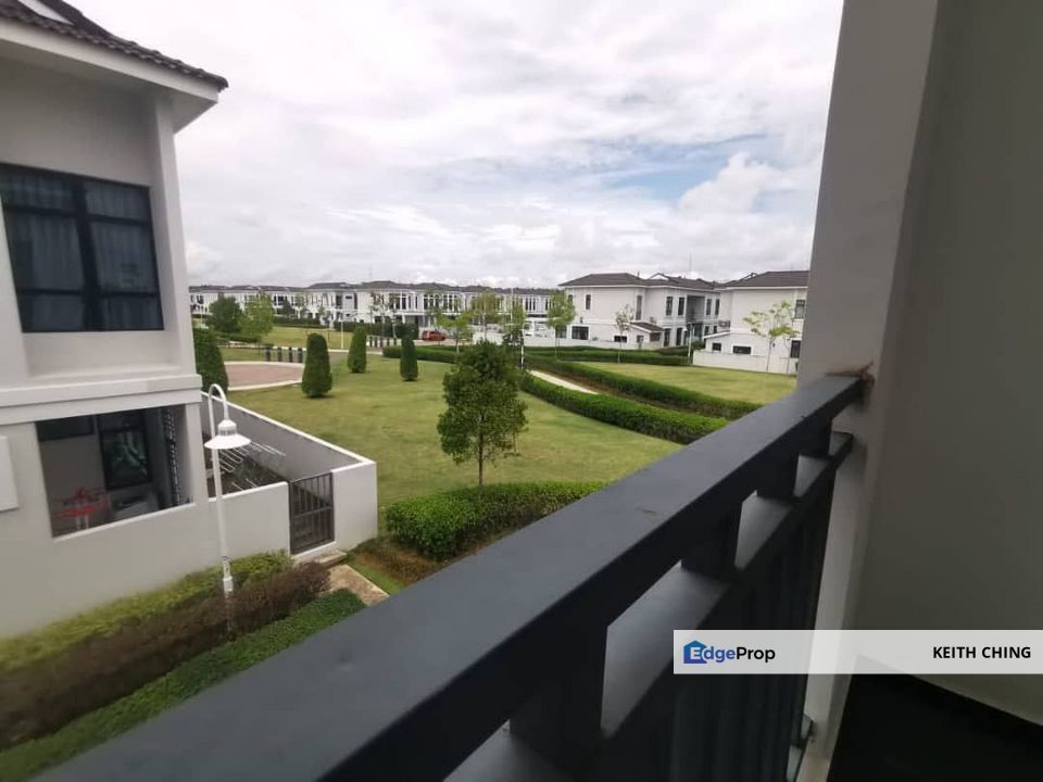 Eco Tropics Greensgate Kota Masai Good Condition End Lot , Johor, Pasir Gudang
