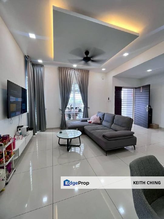 Jalan kempas Indah 2 Storey Cluster House , Johor, Johor Bahru