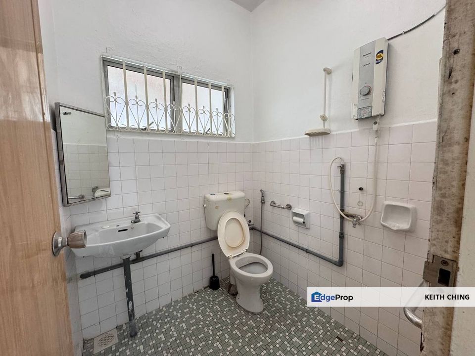 Jalan Kemuncak 8 , Taman Nong Chik, Johor, Johor Bahru