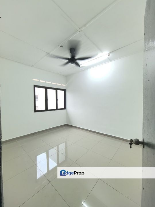 Taman Daya Low Cost 2 Storey Huose, Johor, Johor Bahru