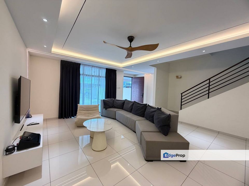 Danga Sutera Taman Sutera 2 Storey Terrace House, Johor, Skudai