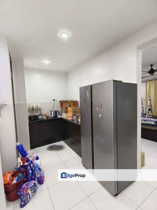 Zone 7 Taman Bukit indah 2 Storey Terrace, Johor, Batu Pahat