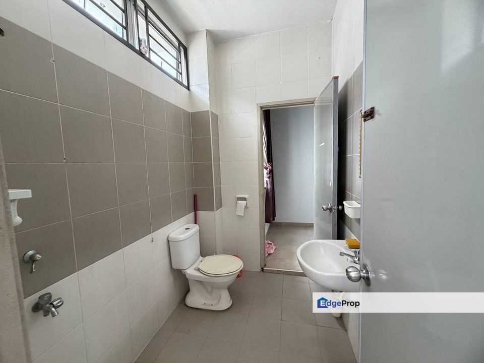 Lskandar Puteri Taman Nusa Sentral Double Storey Terrace House, Johor, 