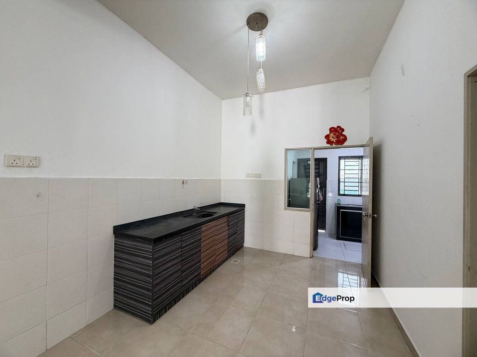 Lskandar Puteri Taman Nusa Sentral Double Storey Terrace House, Johor, 