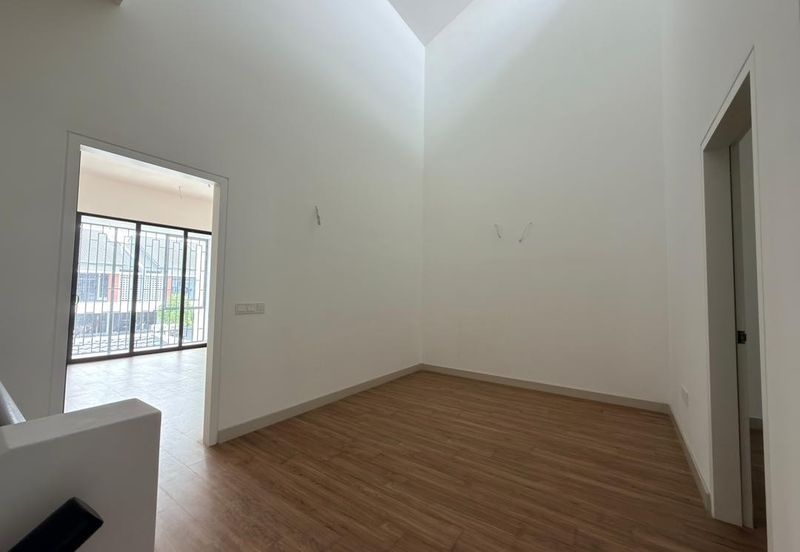 Elmina Green Three @ City of Elmina