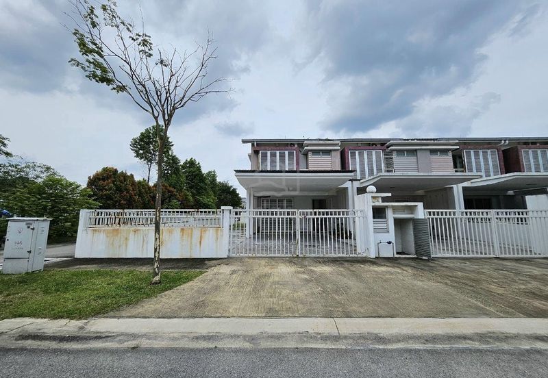 Ariza Elmina Gardens