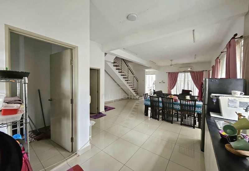 Ariza Elmina Gardens