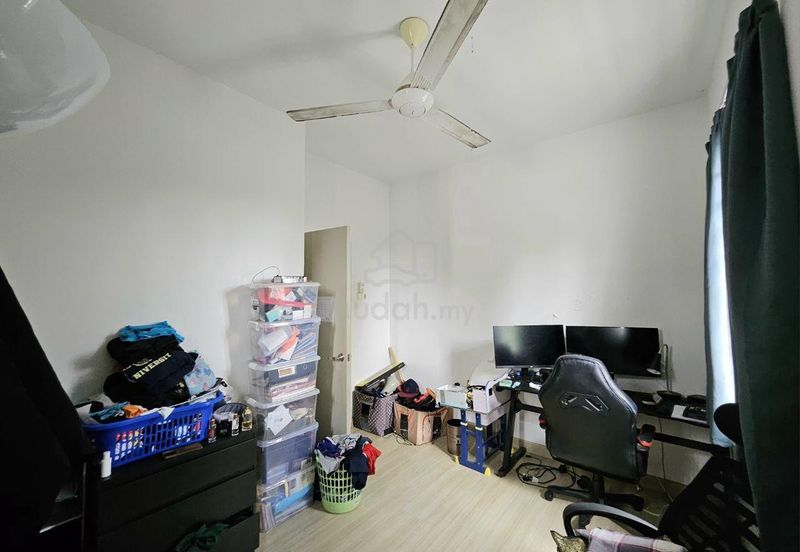 Ariza Elmina Gardens