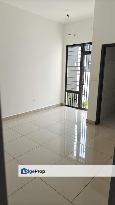 Elmina Green Seven New House Bare Unit, Selangor, Petaling Jaya