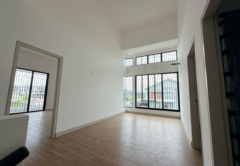 Elmina Green Three @ City of Elmina