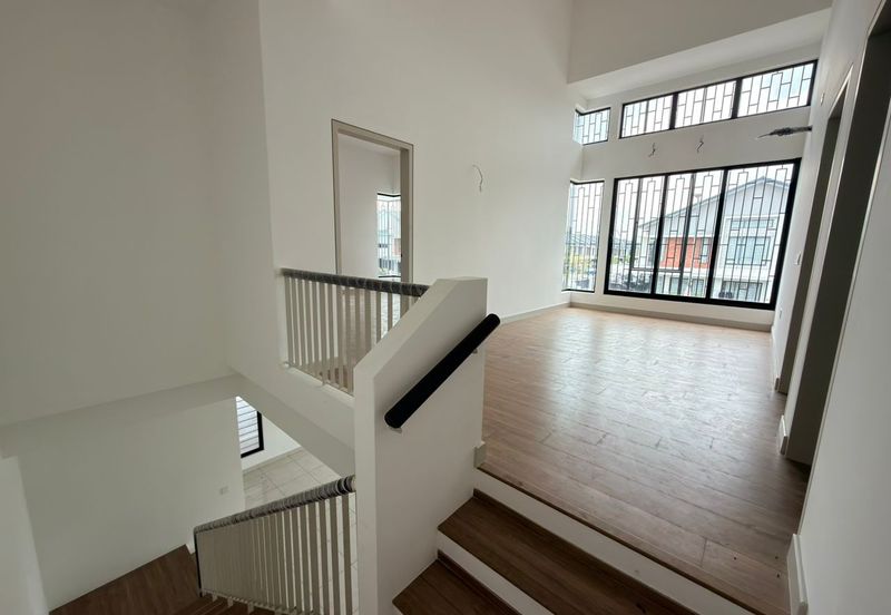 Elmina Green Three @ City of Elmina