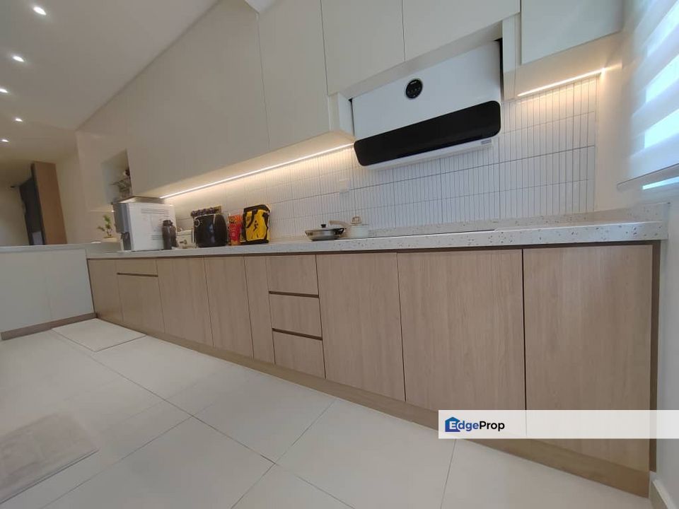 Fully Extended Garland 2 Kota Emerald Rawang, Selangor, Rawang