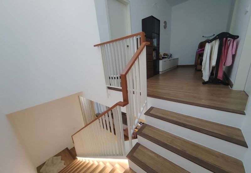 Fully Extended Garland 2 Kota Emerald Rawang