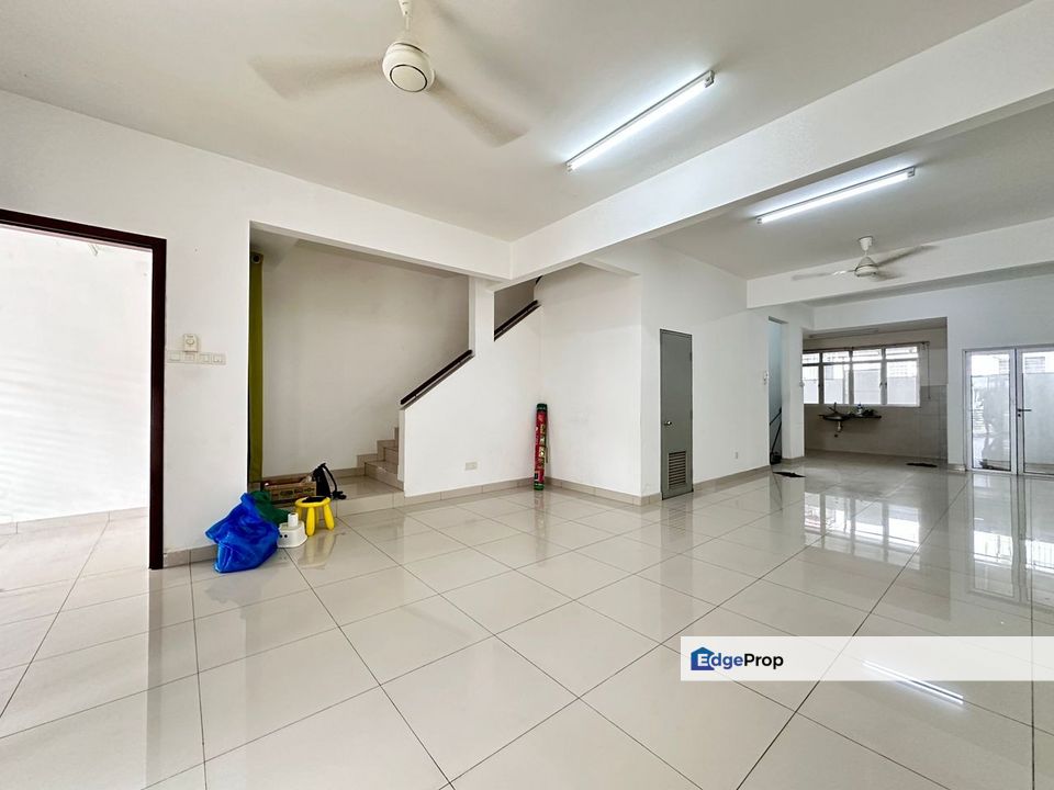 Coris, Kota Emerald, Rawang, Selangor, Rawang