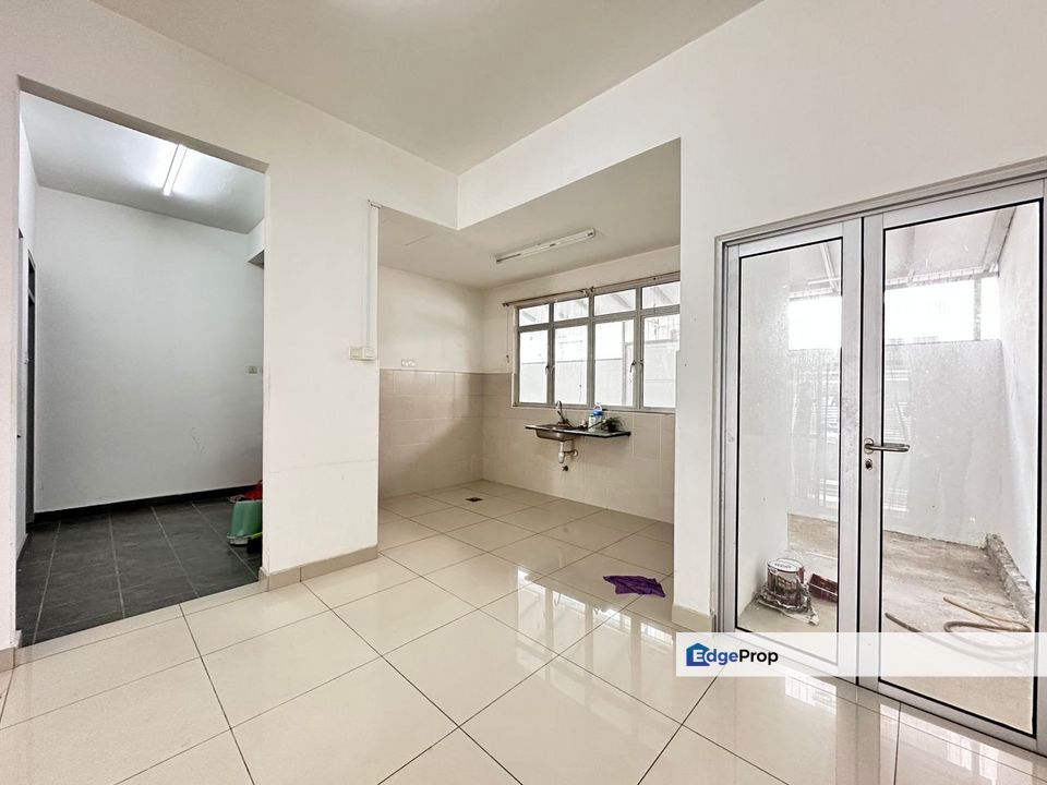 Coris, Kota Emerald, Rawang, Selangor, Rawang