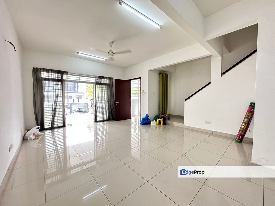 Coris, Kota Emerald, Rawang, Selangor, Rawang