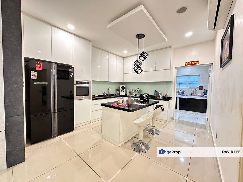 Fully Renovated Semi D Anggun 2 Rawang, Selangor, Rawang