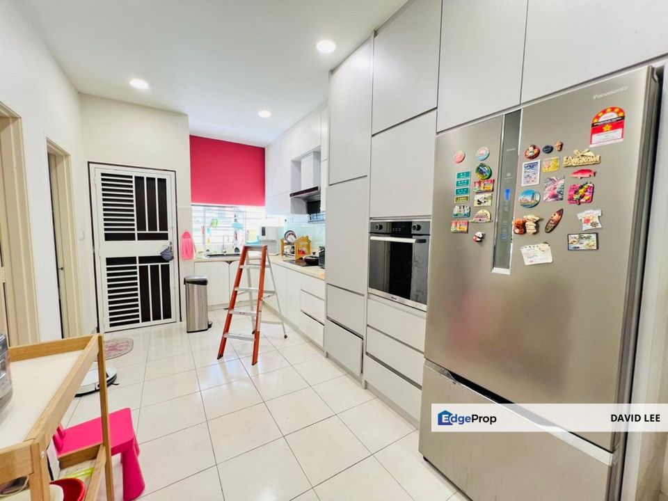 Furnished Renovated M Residence 2 Rawang, Selangor, Rawang