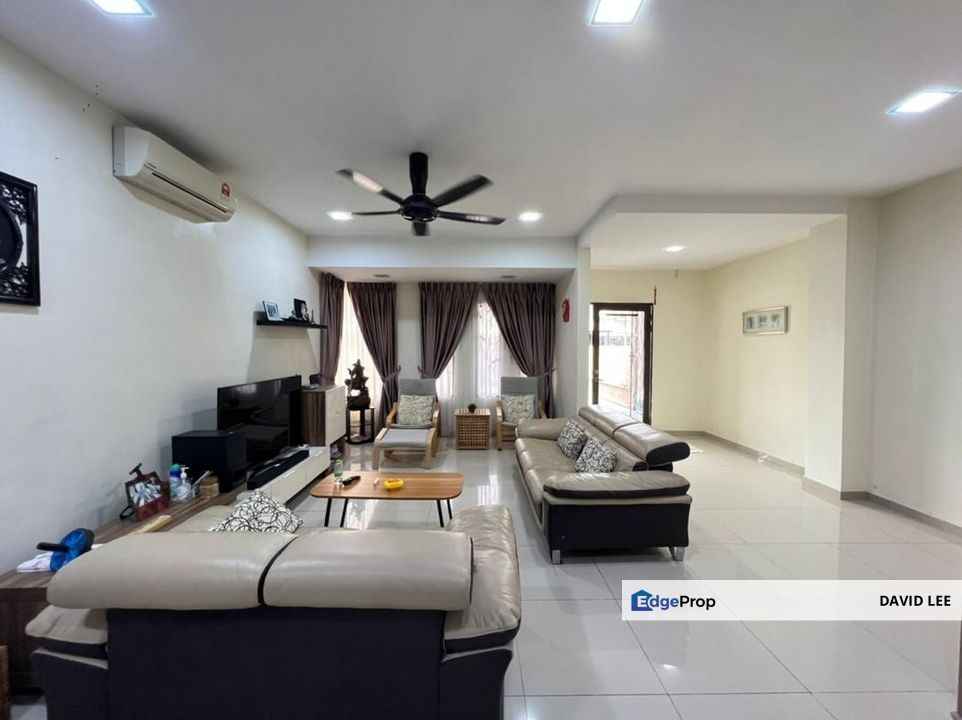 Limited Endlot Cassis Kota Emerald Rawang, Selangor, Rawang