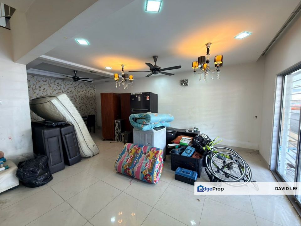 Below Market Ebony Kota Emerald Rawang, Selangor, Rawang