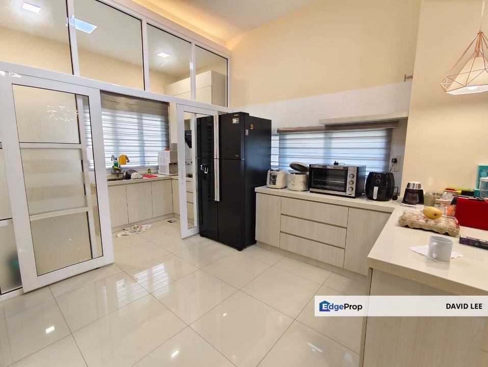 Renovated Endlot Acacia Bandar Tasik Puteri Rawang, Selangor, Rawang